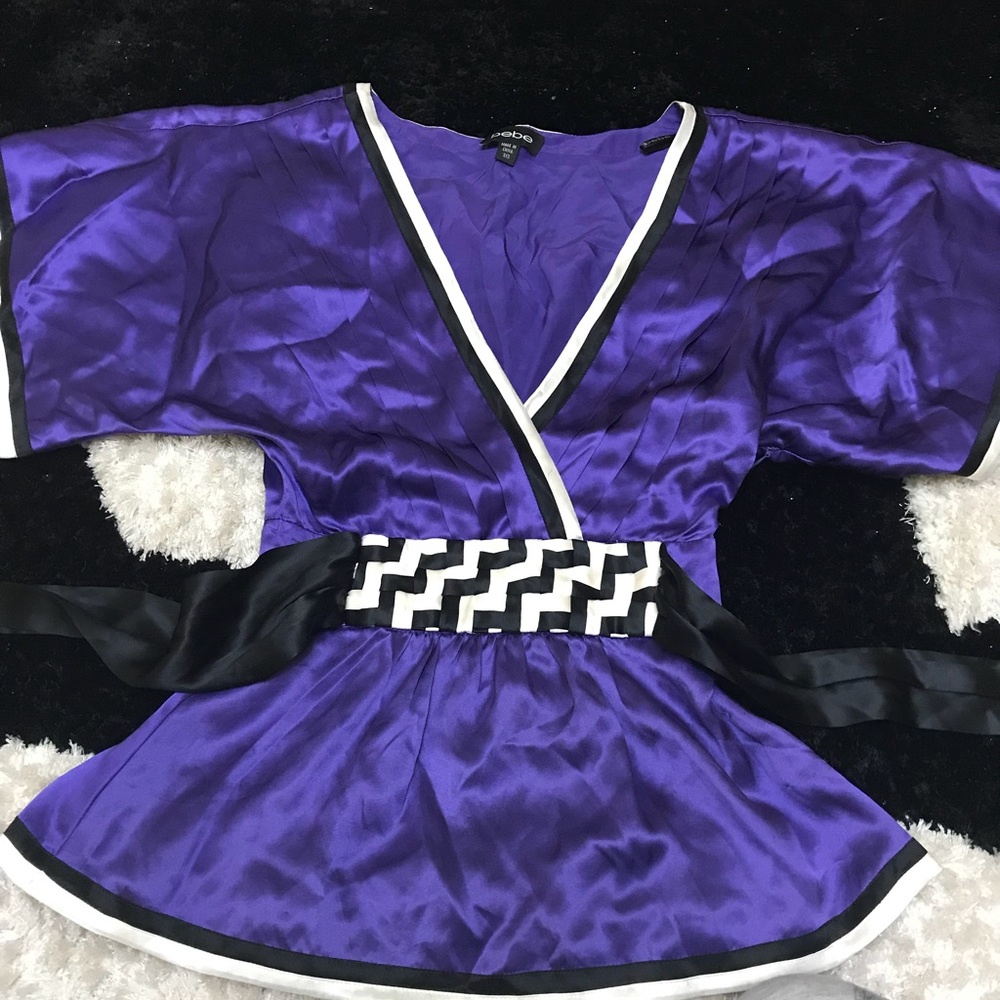 Bebe kimono blouse xxs